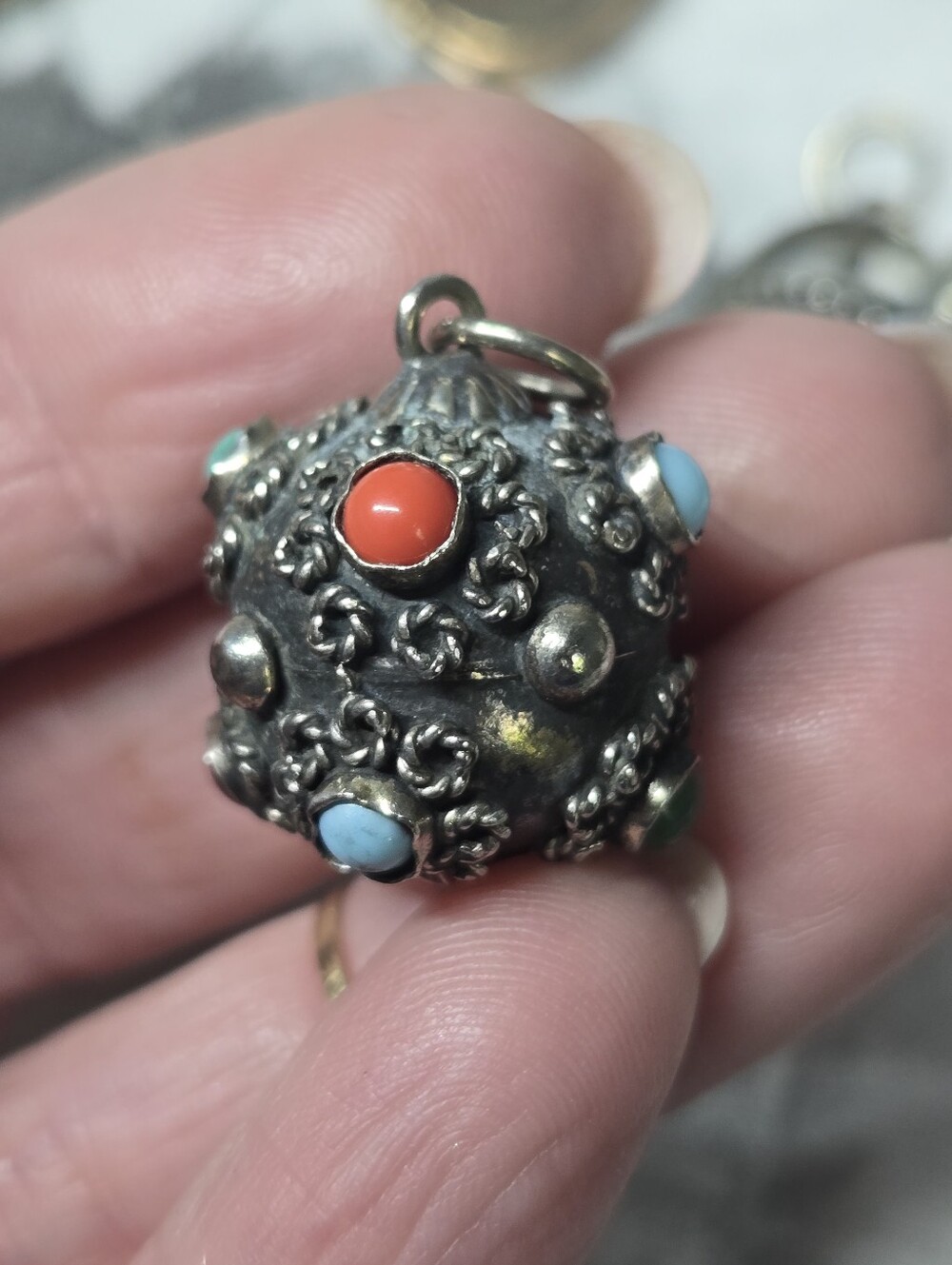 ANTIQUE 800 SILVER ETRUSCAN CANNETILLE FOB CHARM